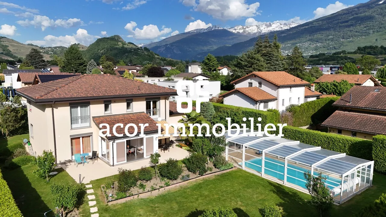 Plan-Conthey - Villa individuelle de 7½ pièces avec piscine