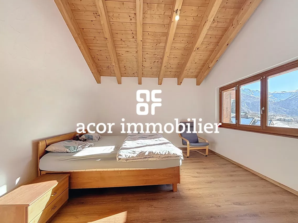 Chalet lumineux aux Haudères avec vue dégagée sur les montagnes
