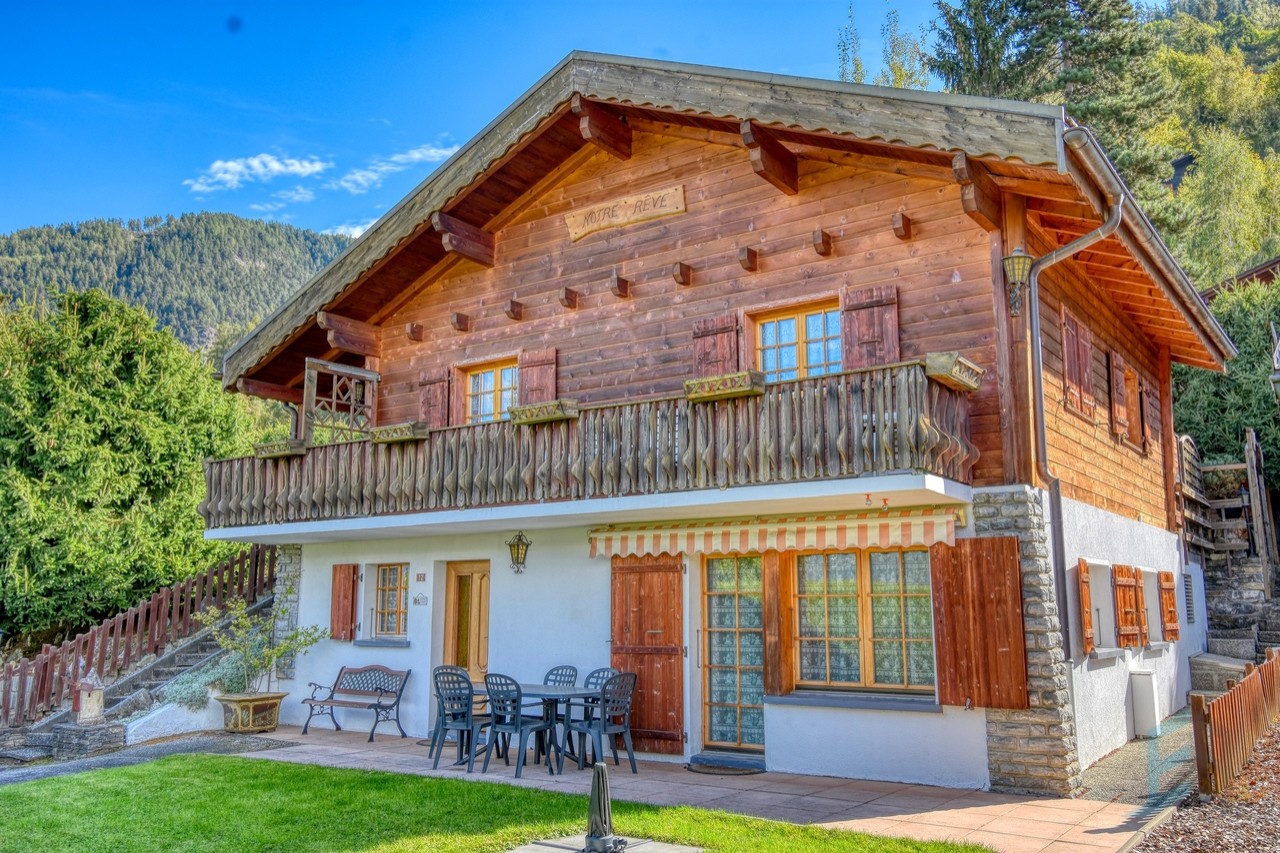 EXCLUSIVITE Magnifique chalet individuel de 146m² avec vue panoramique