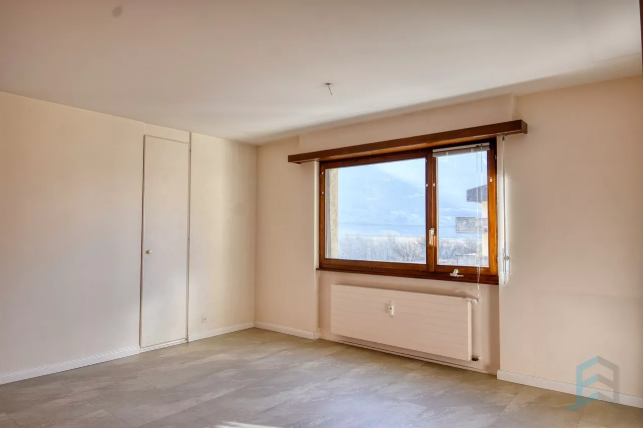 EXCLUSIF 4 ½ pièces de 115m² dans un quartier à l'Ouest de Sierre