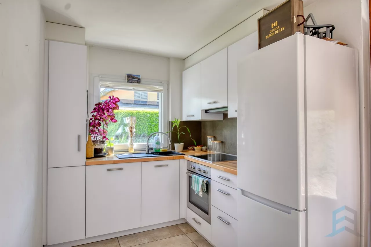 A LOUER Joli appartement en rez-de-chaussée de 2 ½ pièces à Granges VS