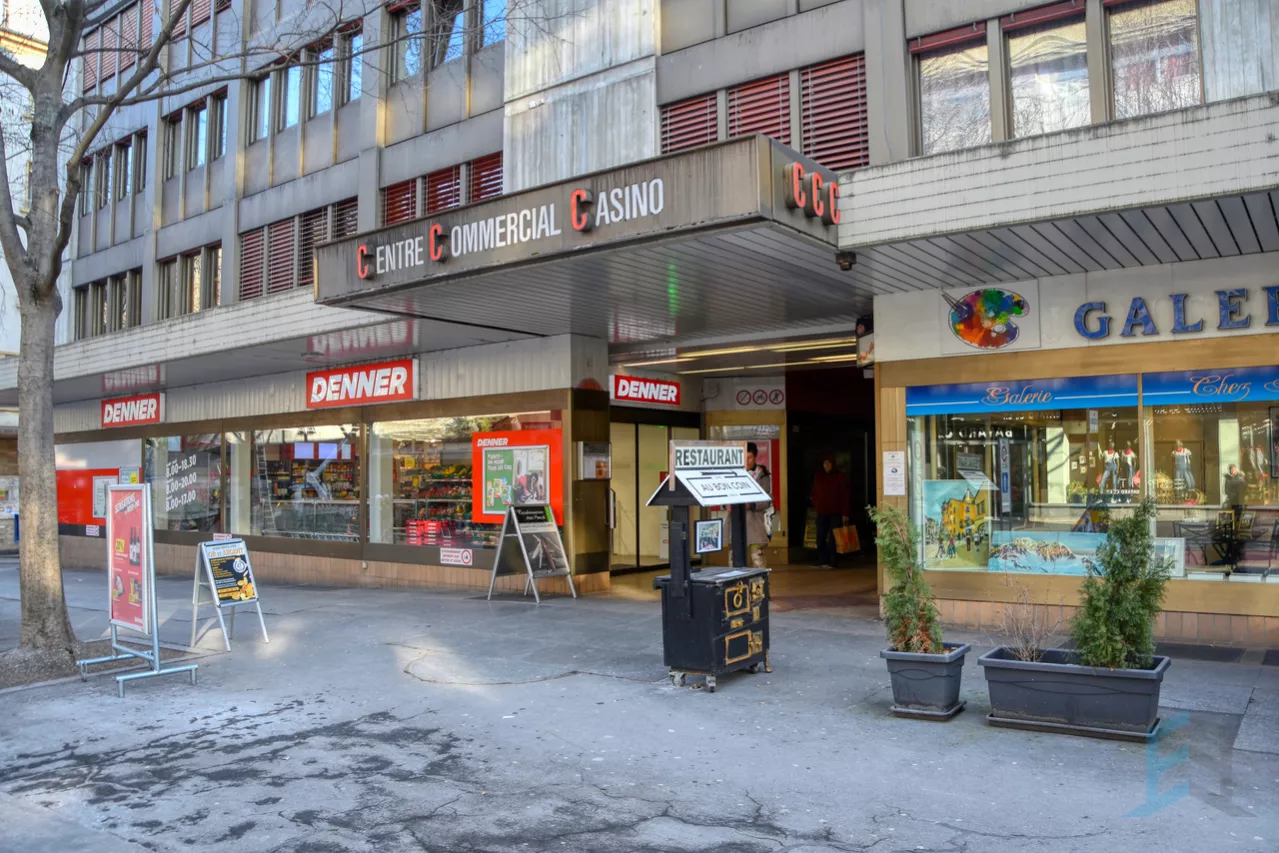 A LOUER salle de consultation dans local entièrement rénové au centre