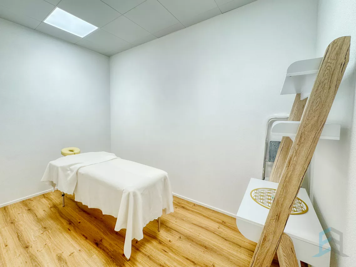 A LOUER salle de consultation dans local entièrement rénové au centre