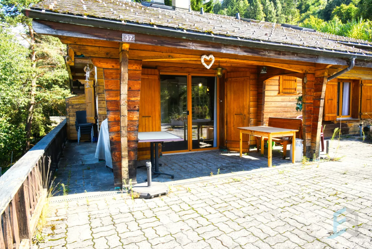 A LOUER Charmant appartement meublé de 2 ½ pièces en lisière de forêt