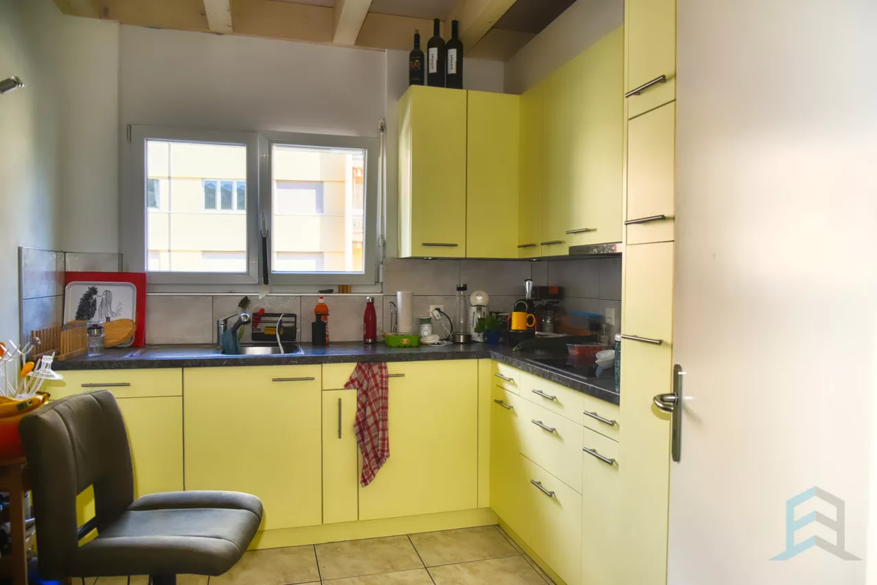 EXCLUSIF Attique de 2 ½ pièces avec spacieuse terrasse panoramique