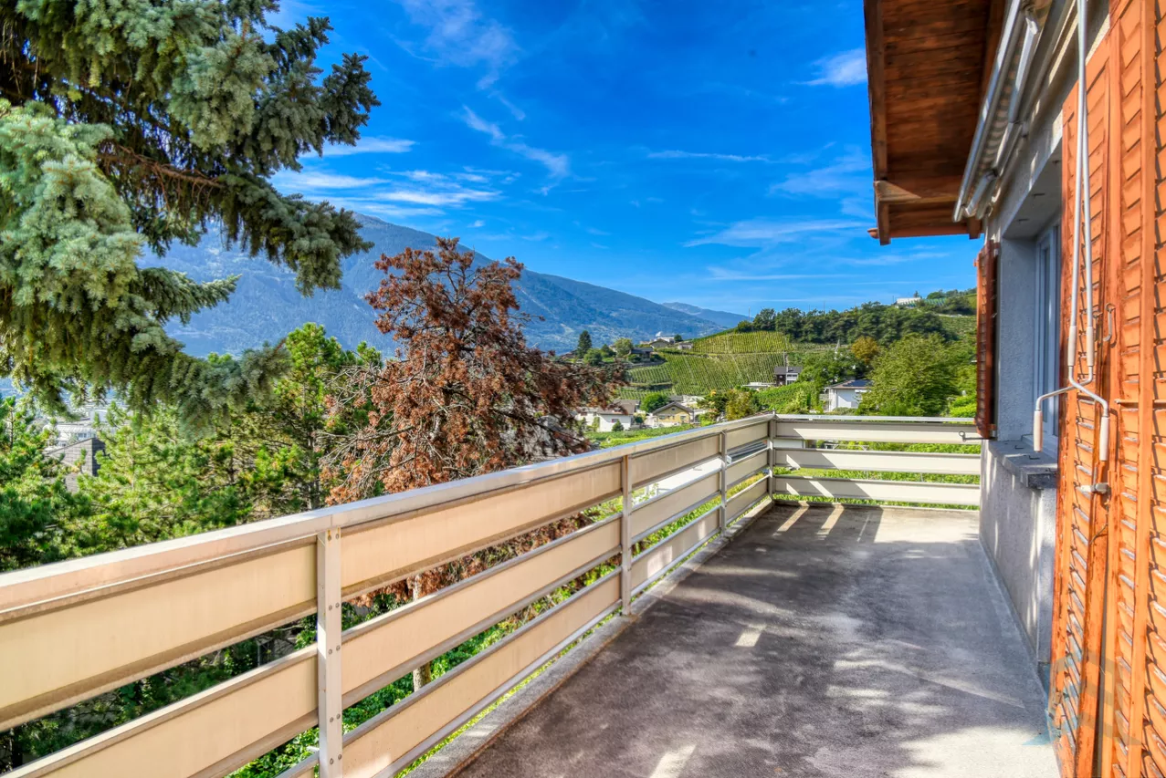 EXCLUSIF Charmante maison de 2 unités au coeur du vignoble sierrois