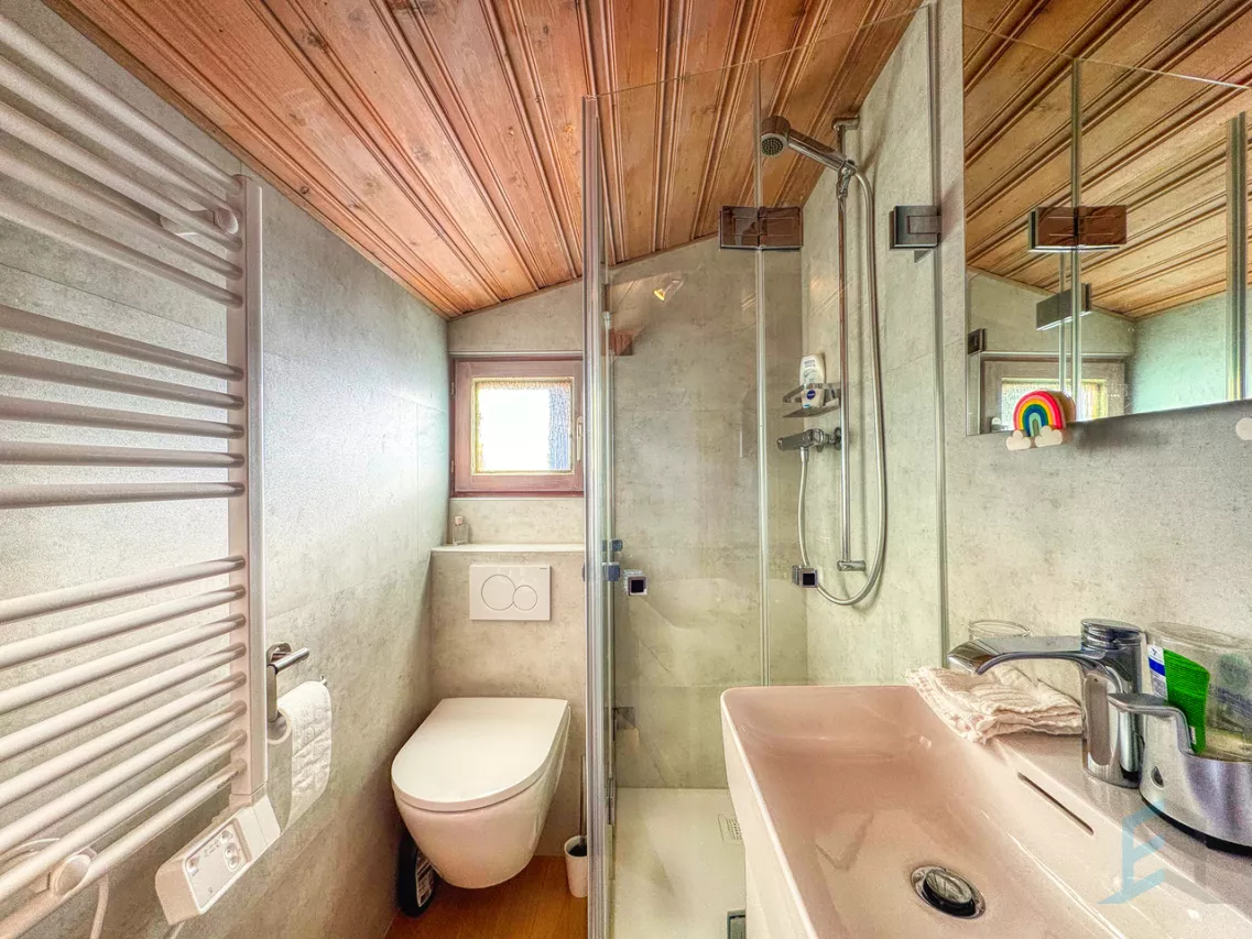 A LOUER Bel appartement meublé de 2 ½ pièces en pleine nature