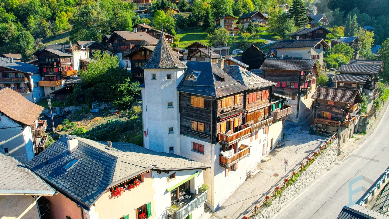 EXCLUSIVITE Splendide duplex de 4 ½ pièces au coeur de Vissoie