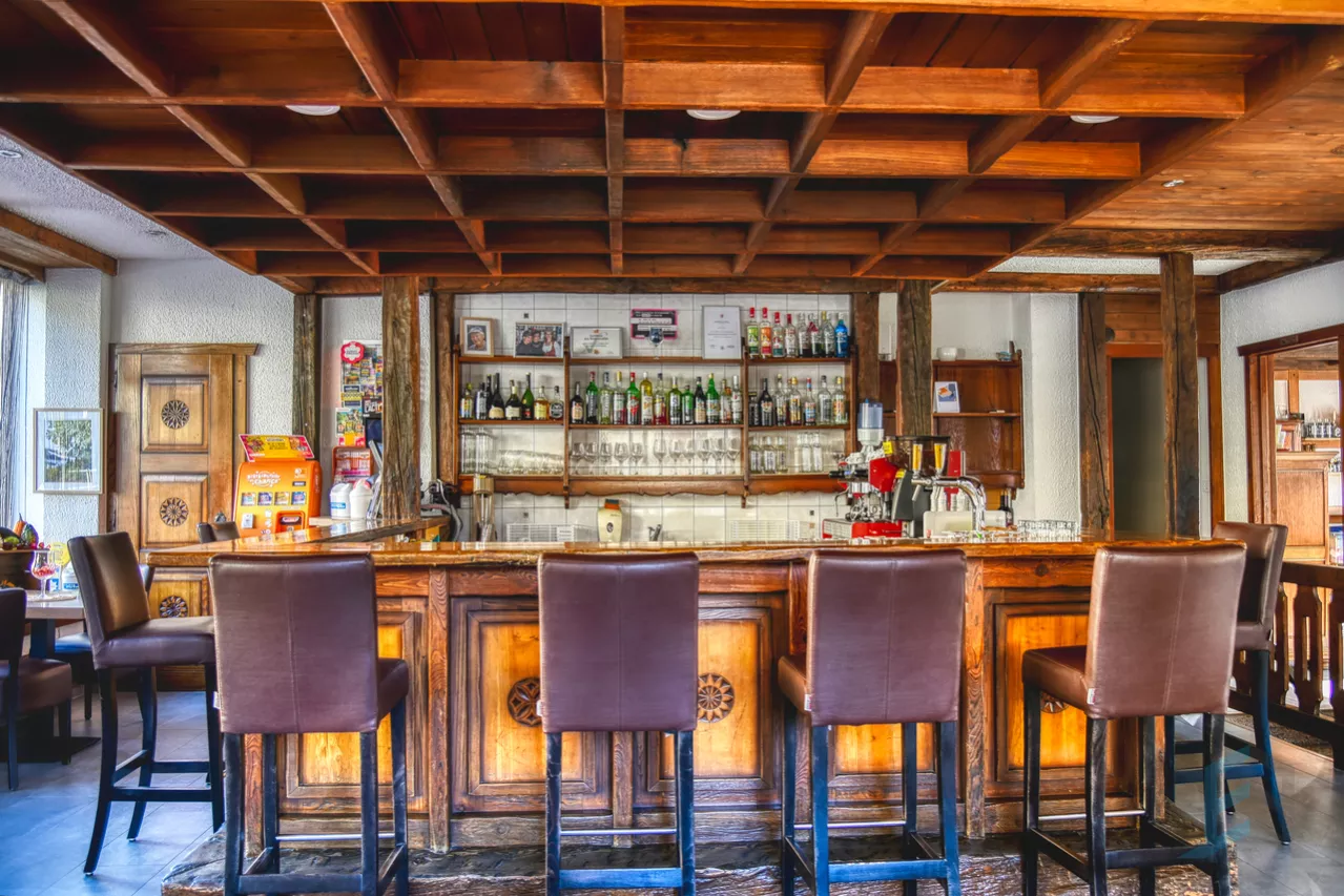 EXCLUSIF Magnifique restaurant de 218m² au centre du village