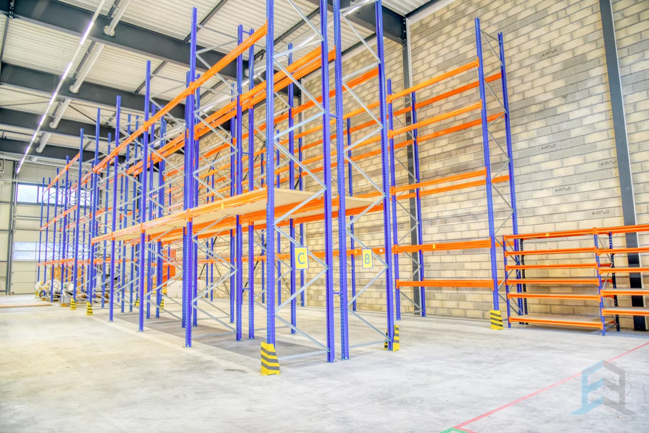 A LOUER Halle industrielle aménagée et moderne à Daval (Sierre)