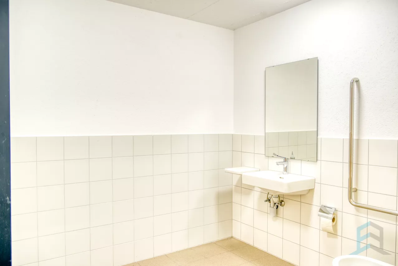 A LOUER Halle industrielle aménagée et moderne à Daval (Sierre)