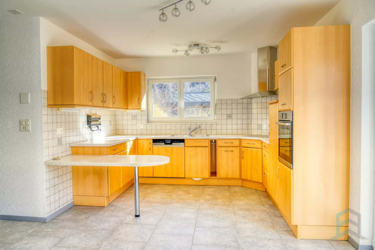 EXCLUSIVITE Spacieuse villa individuelle de 5 ½ pièces avec jardin