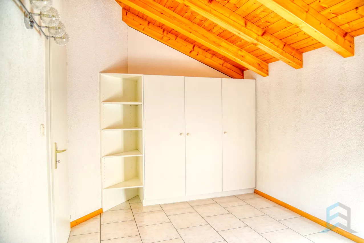 EXCLUSIVITE Spacieuse villa individuelle de 5 ½ pièces avec jardin