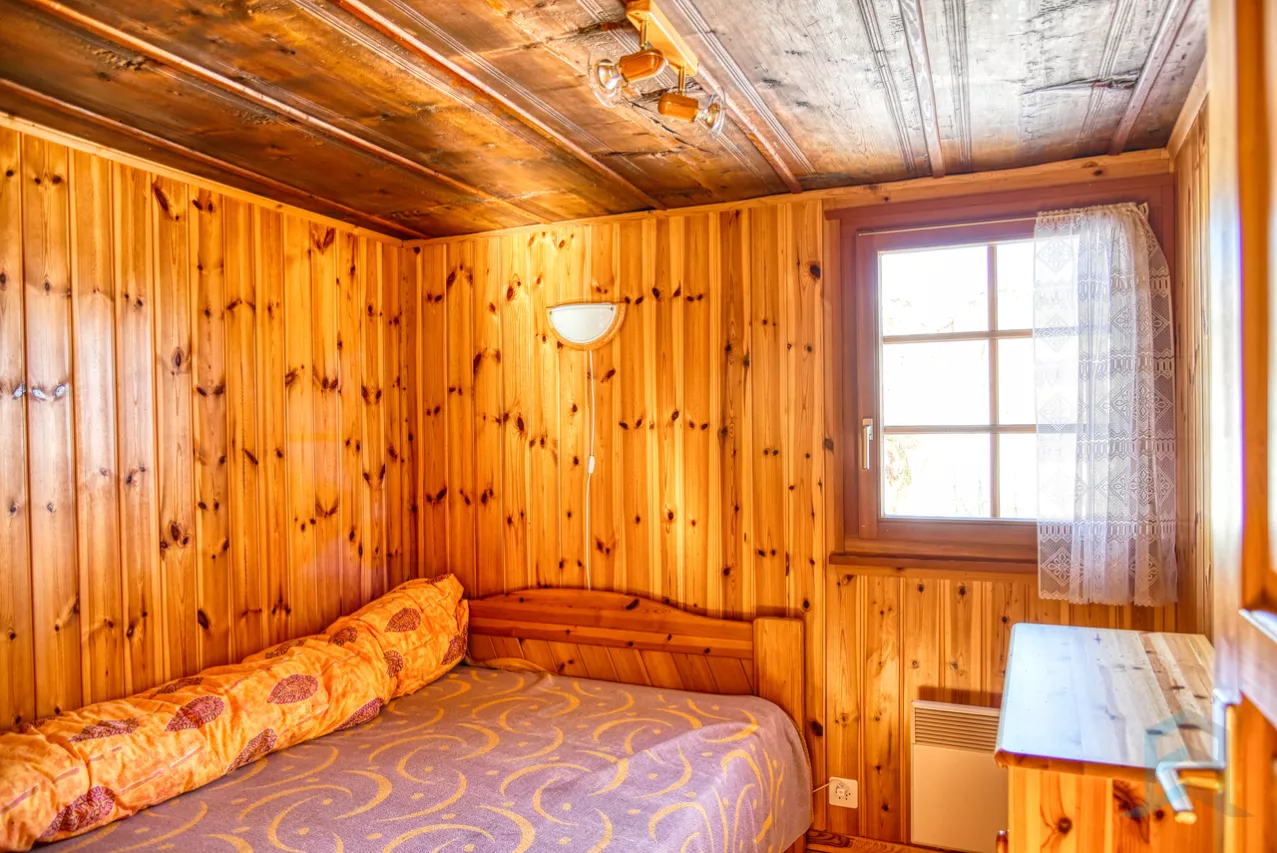 EXCLUSIF Charmant chalet de 2 appartements au coeur du village de Nax