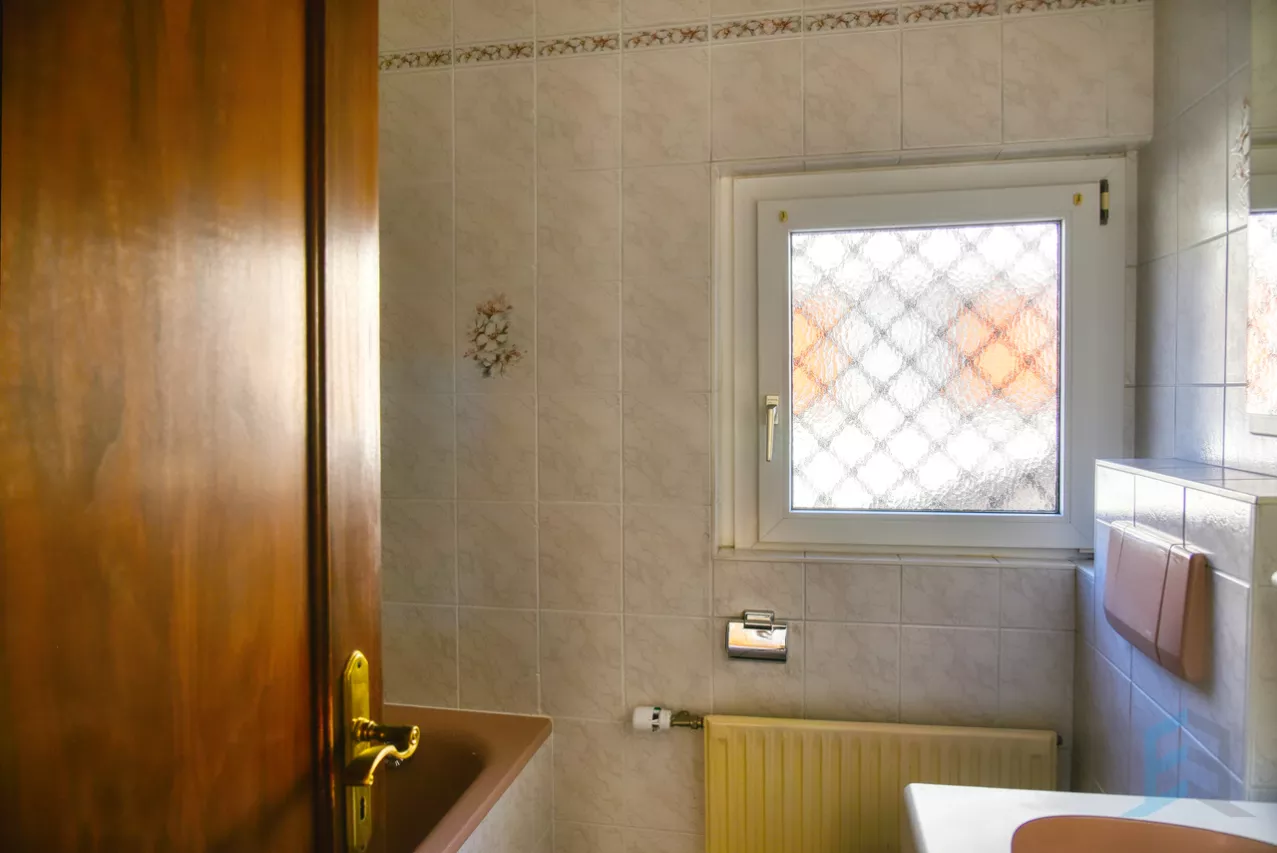 A LOUER Charmant appartement de 3 ½ pièces avec balcon et jardin