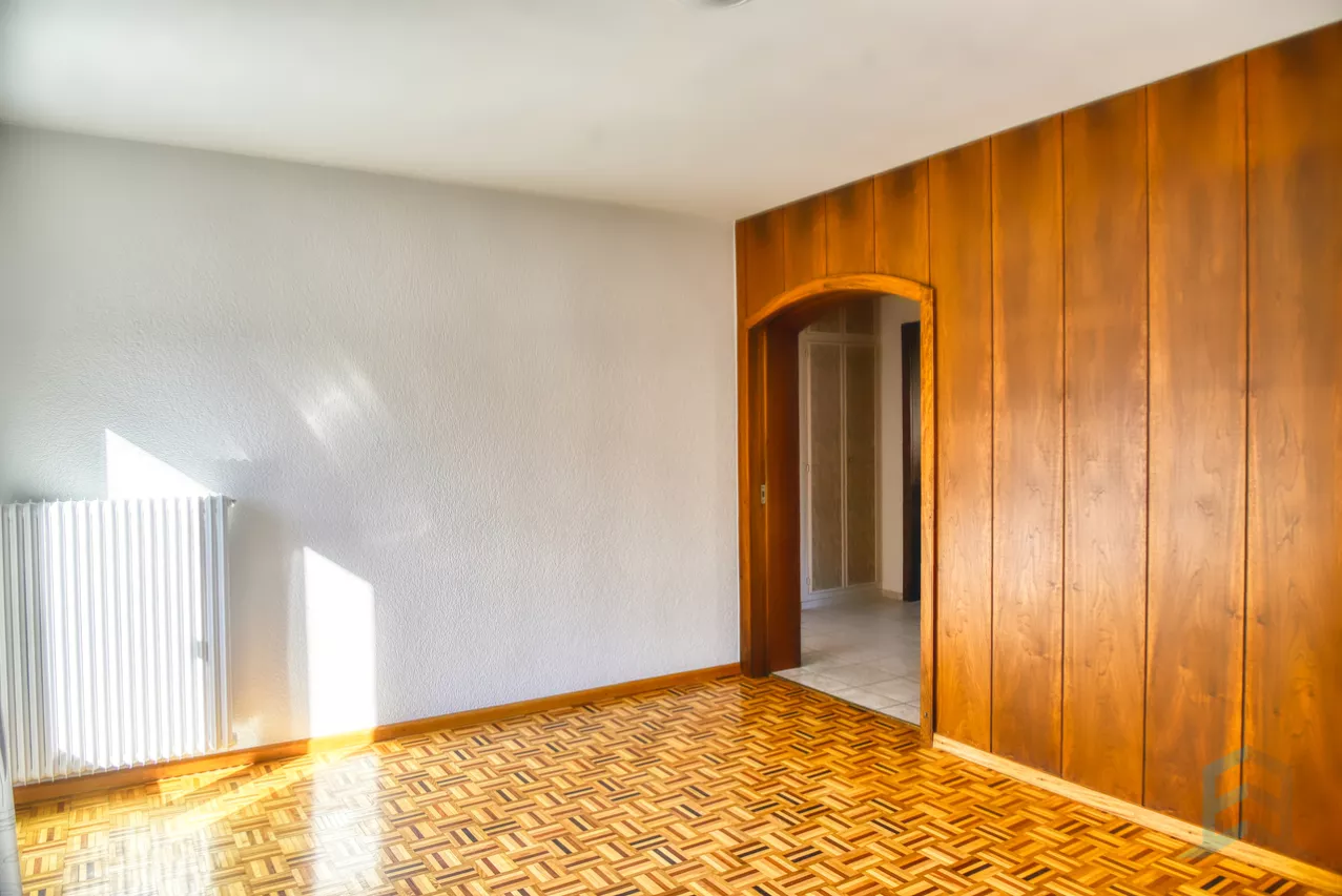 A LOUER Charmant appartement de 3 ½ pièces avec balcon et jardin