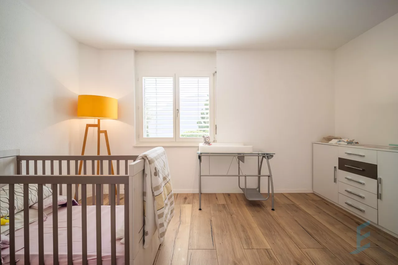 EXCLUSIVITE Splendide villa jumelée de 5 ½  pièces à Corin