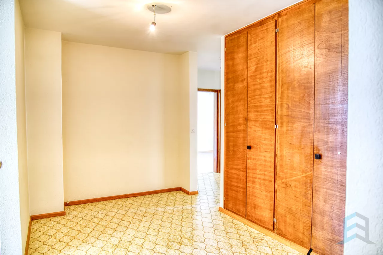 EXCLUSIVITE Spacieux appartement 4 ½ pièces à proximité du centre