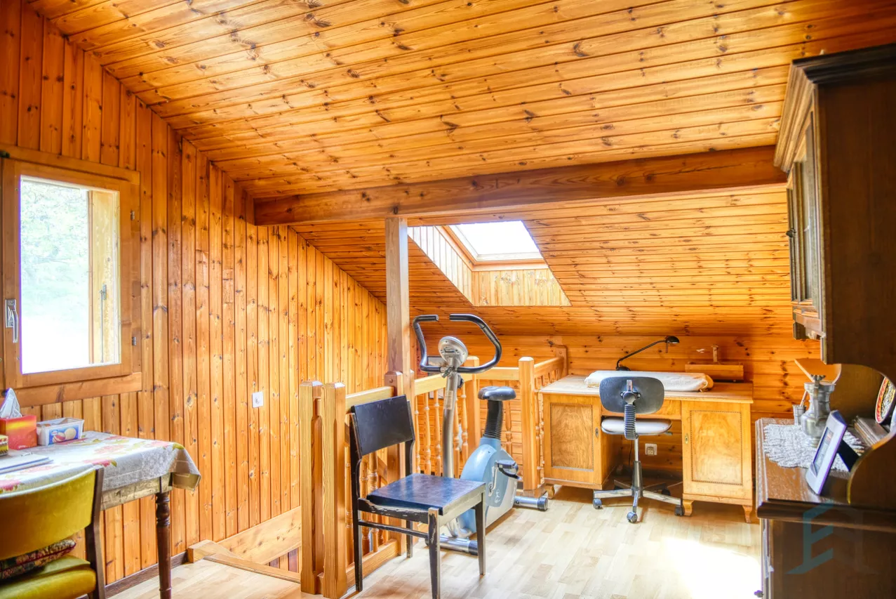 EXCLUSIVITE Magnifique chalet 4 ½ pièces avec vue panoramique à Erdesson