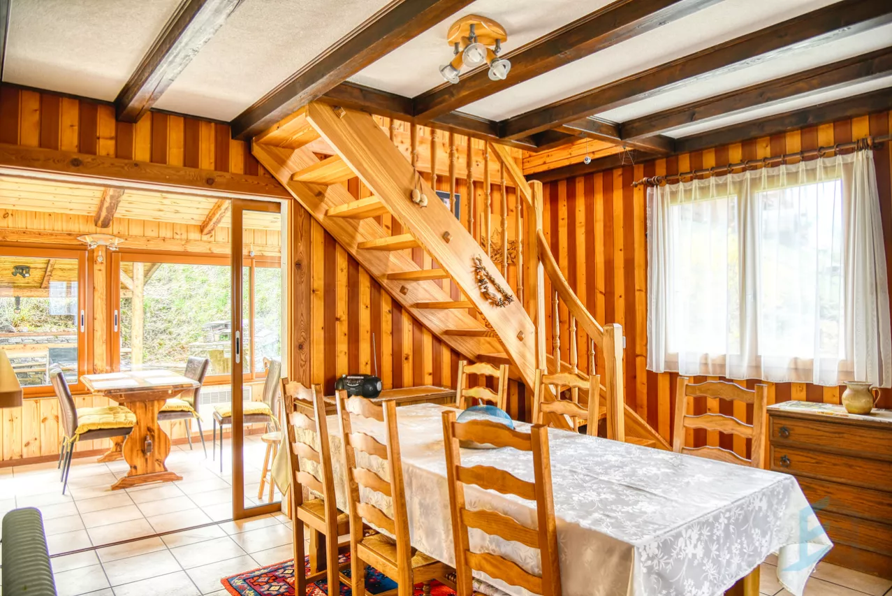 EXCLUSIVITE Magnifique chalet 4 ½ pièces avec vue panoramique à Erdesson