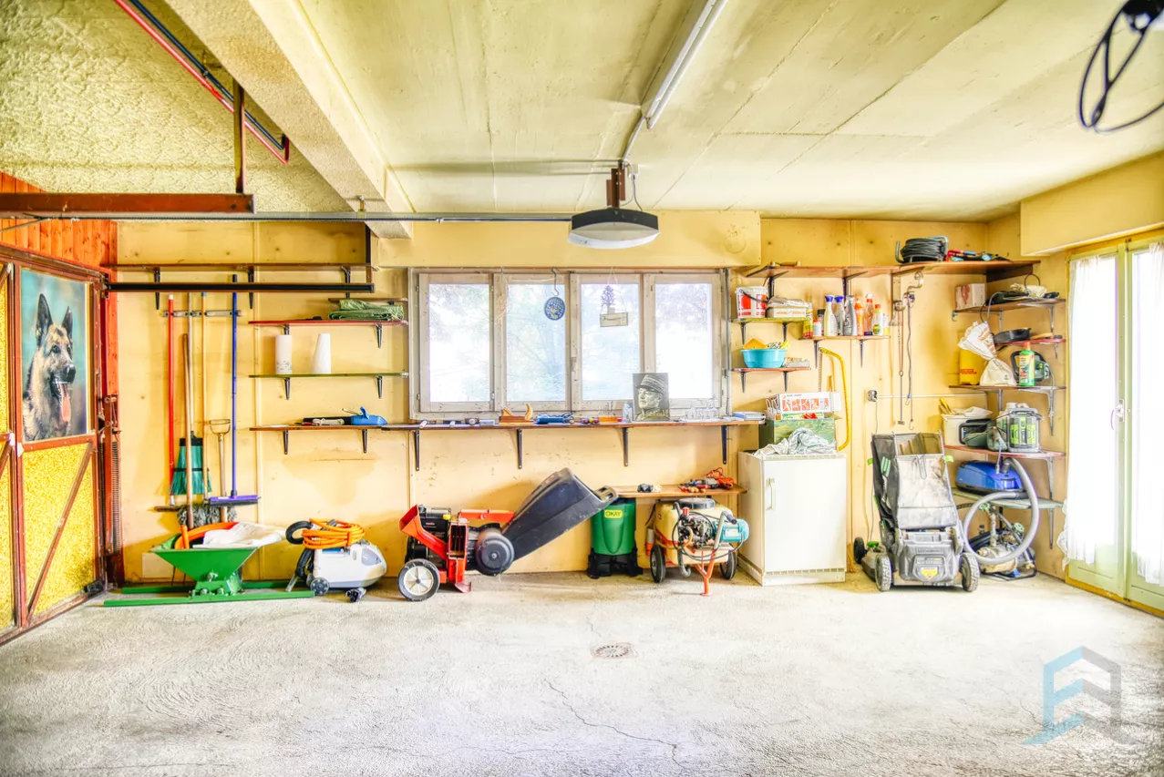 EXCLUSIVITE Maison de 4 ½ pièces à rénover dans un quartier calme