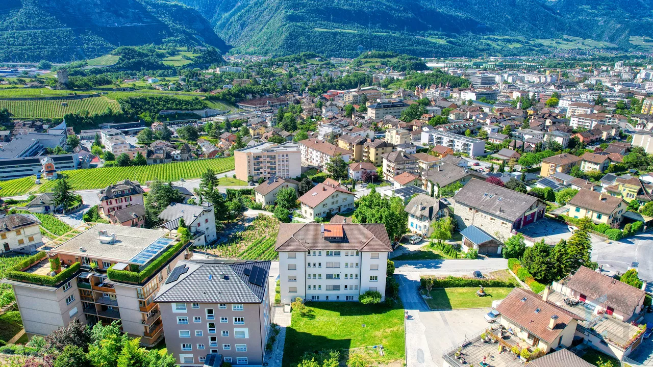 EXCLUSIVITE Appartement de rendement 3 ½ pièces à Veyras
