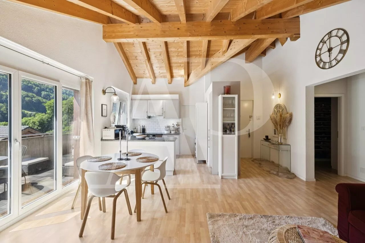 Exclusivité - Appartement sous les combles à vendre à Troistorrents