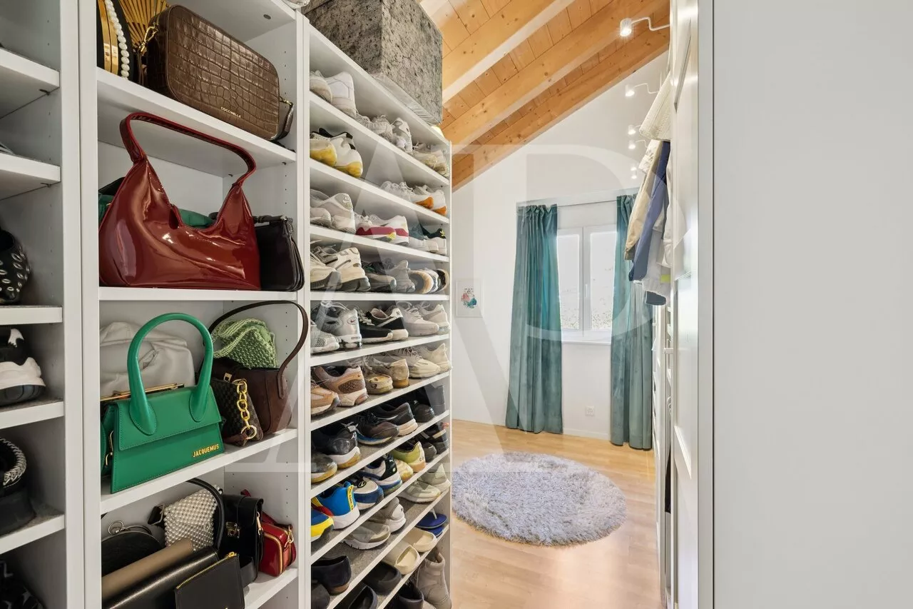 Exclusivité - Appartement sous les combles à vendre à Troistorrents