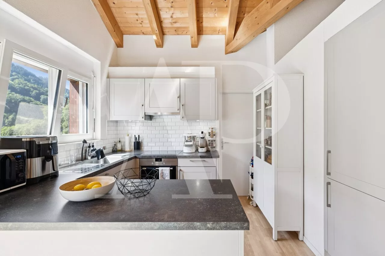 Exclusivité - Appartement sous les combles à vendre à Troistorrents