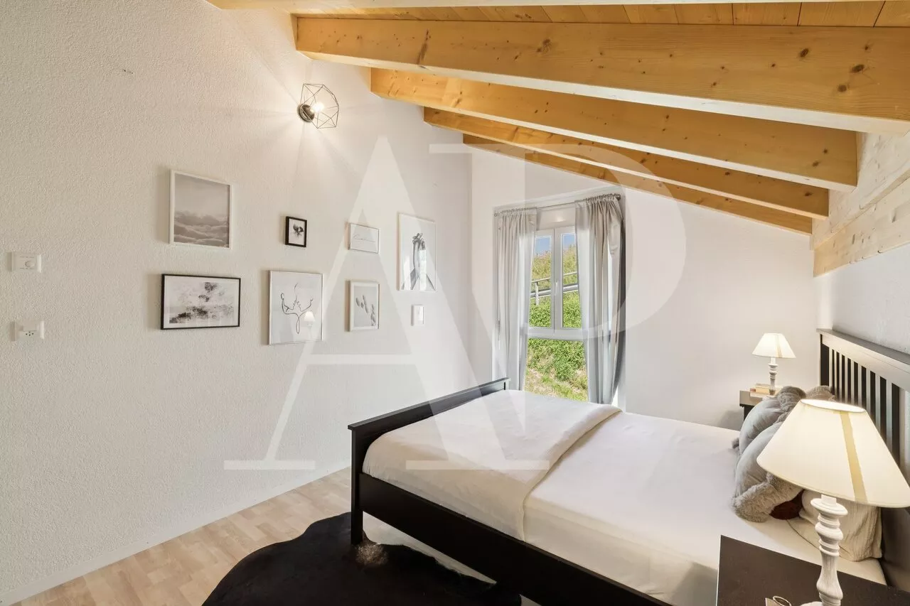 Exclusivité - Appartement sous les combles à vendre à Troistorrents