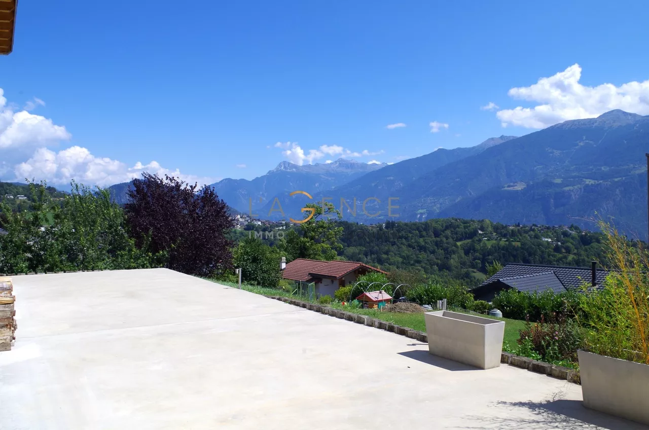 SAVIESE - VILLA DE 185 M2 AVEC VUE PANORAMIQUE