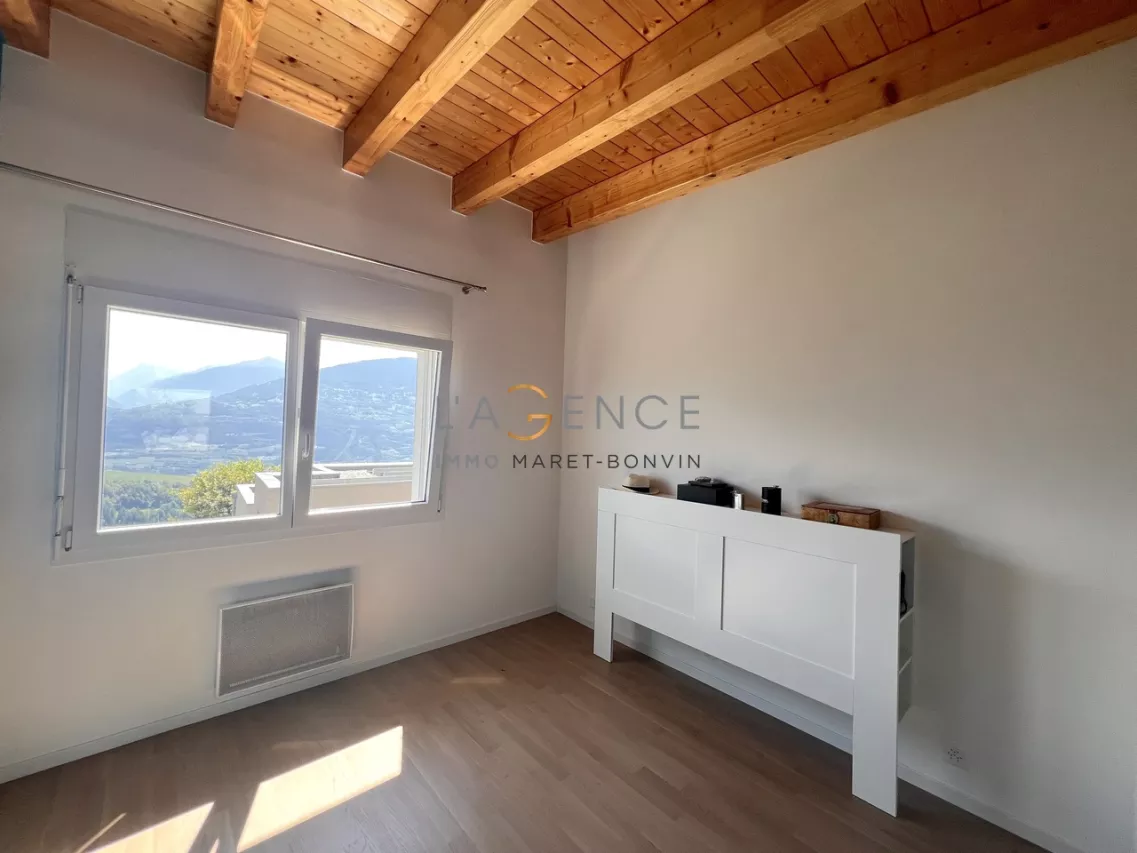 SAVIESE - VILLA DE 185 M2 AVEC VUE PANORAMIQUE