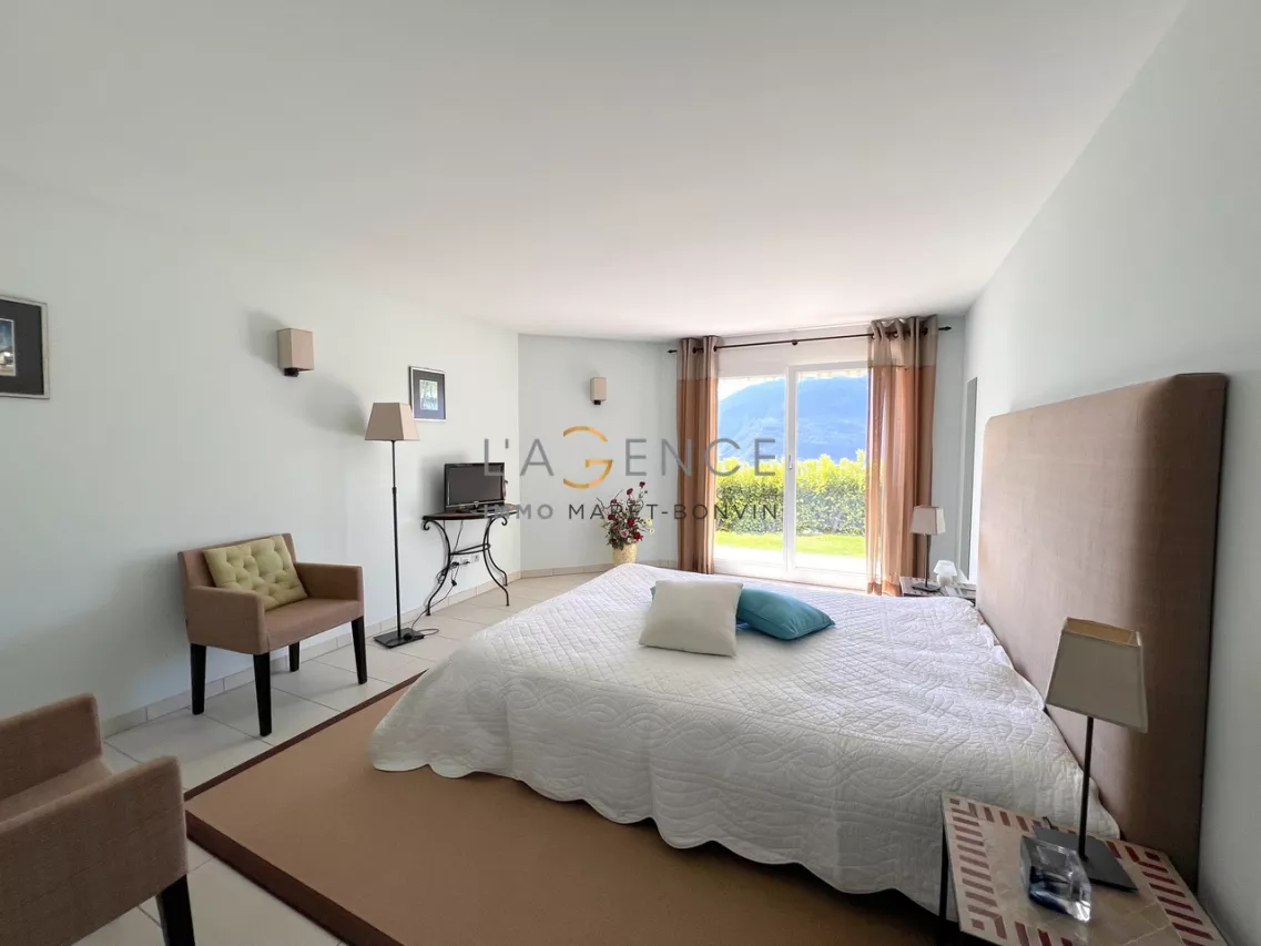 VILLA D'EXCEPTION A VENTHONE