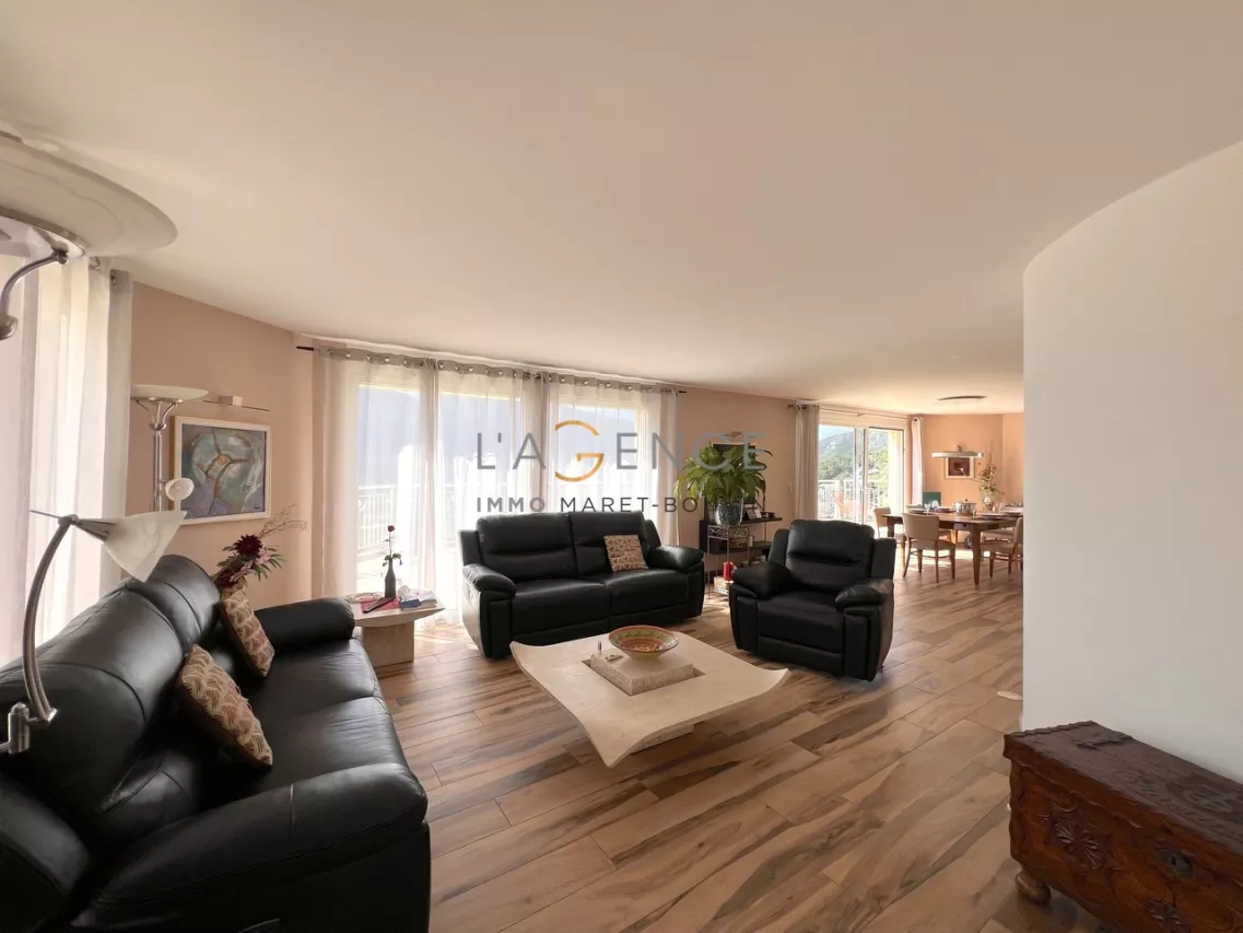 VILLA D'EXCEPTION A VENTHONE