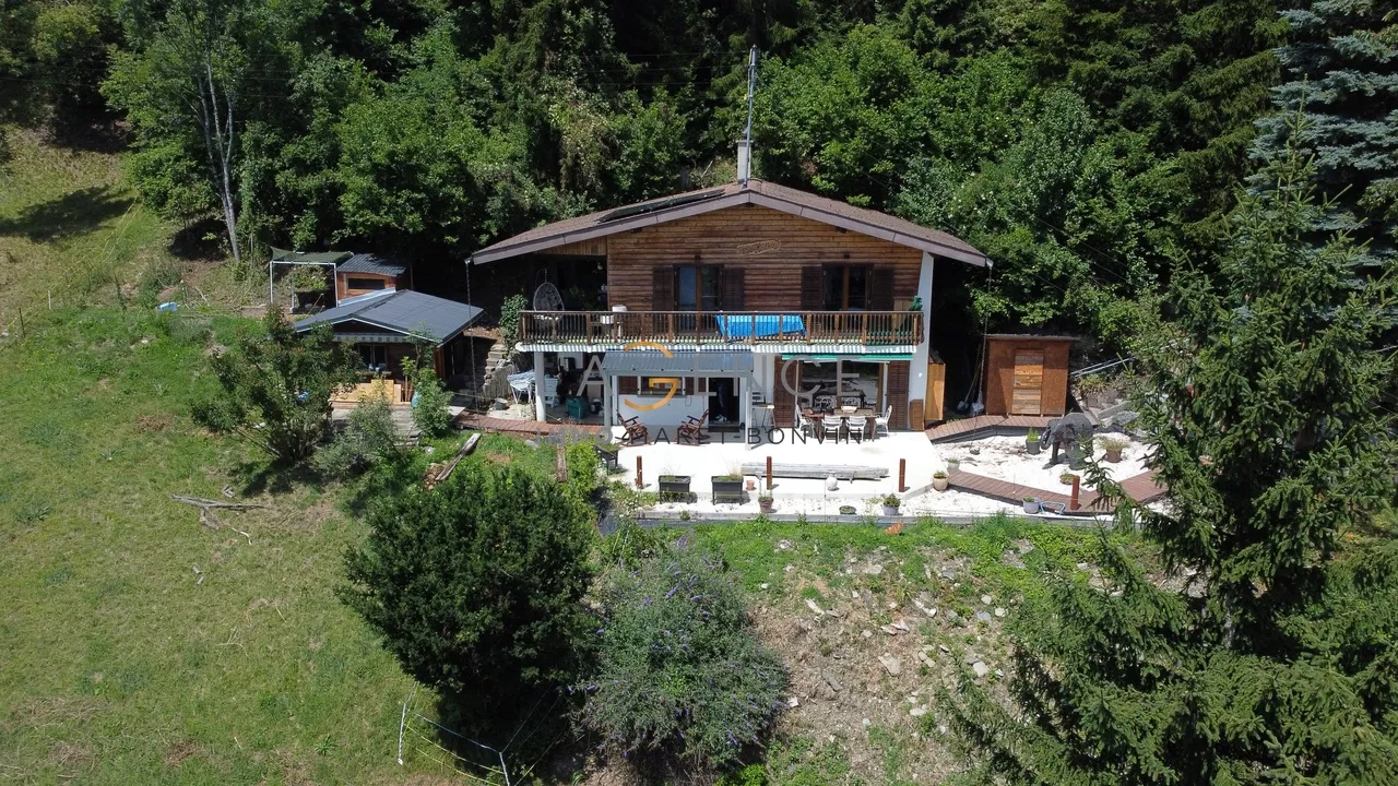 CHARMANT CHALET RENOVE AUX MAYEN DE CONTHEY