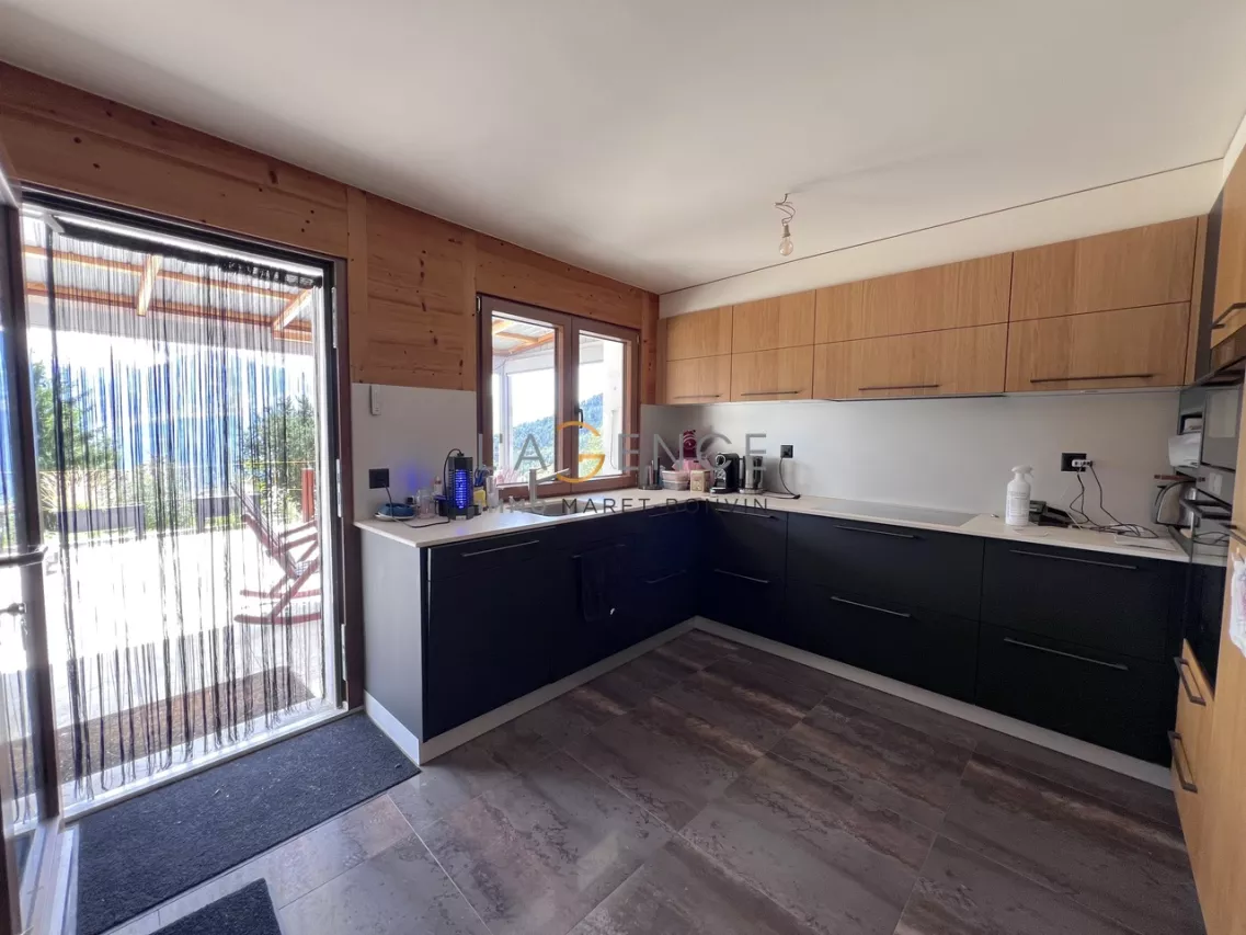 CHARMANT CHALET RENOVE AUX MAYEN DE CONTHEY