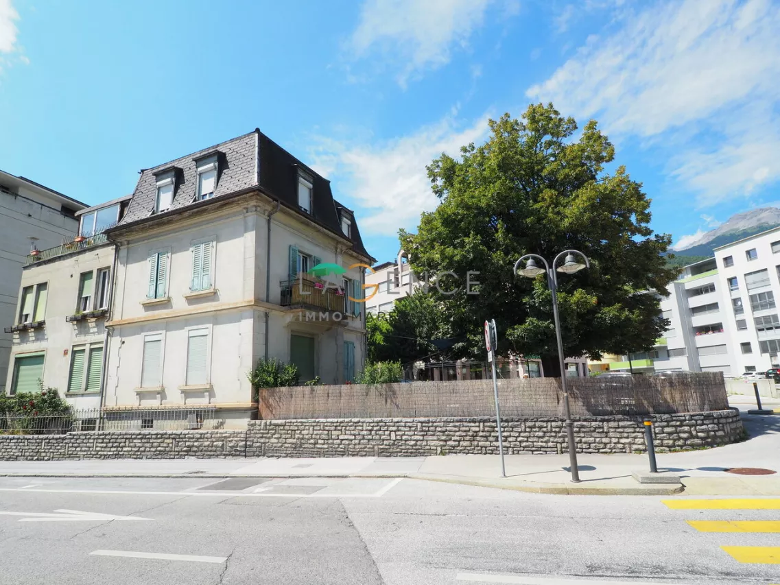 Opportunité idéale pour investisseur / immeuble au centre ville !