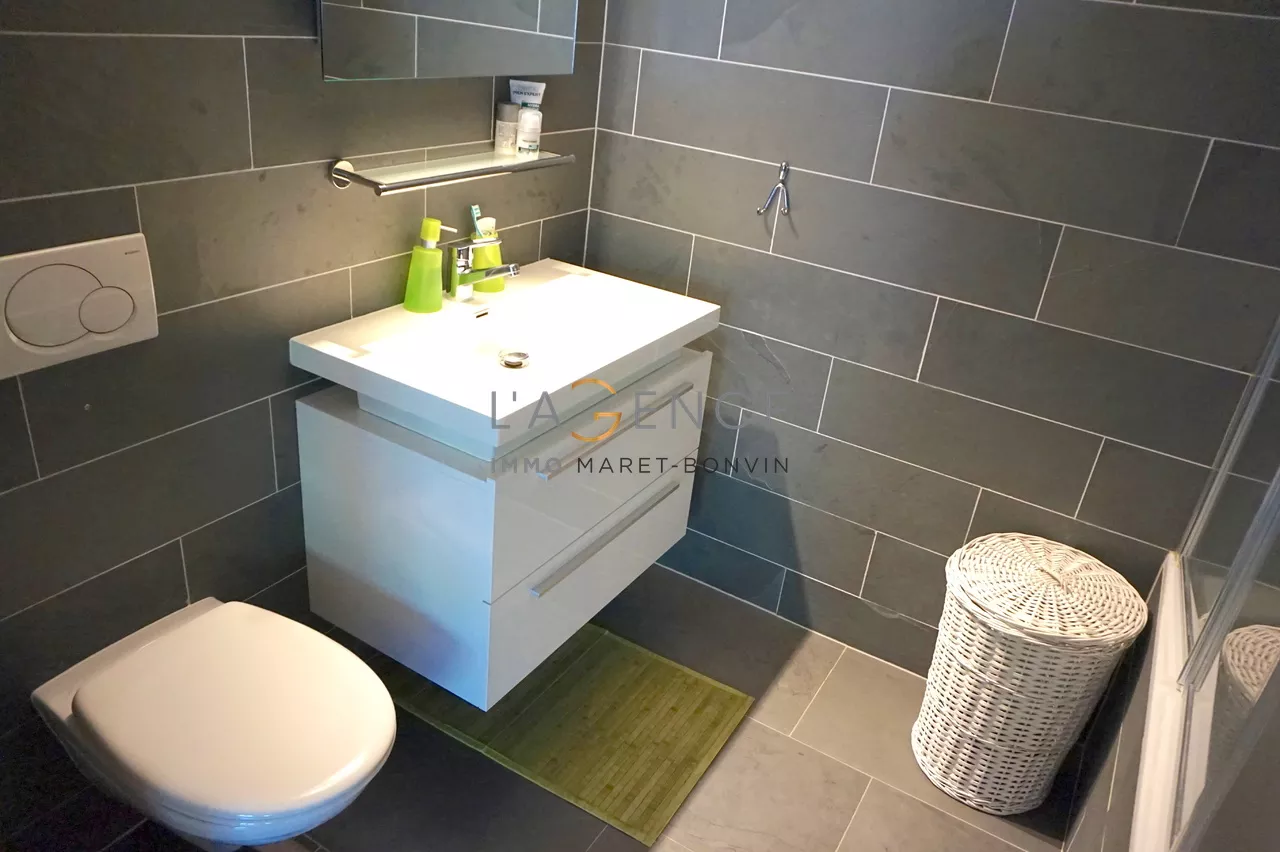 ATTIQUE DE 2,5 PIECES