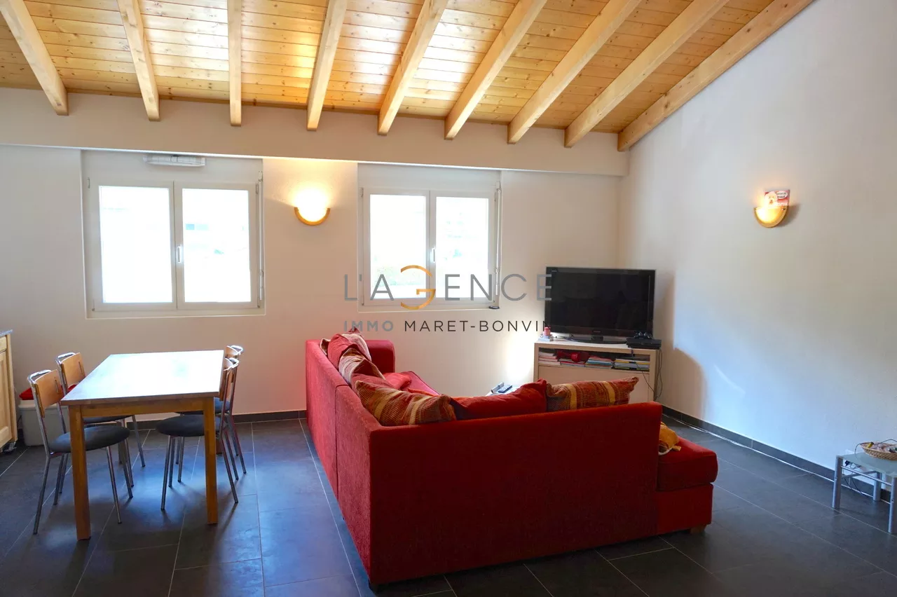 ATTIQUE DE 2,5 PIECES