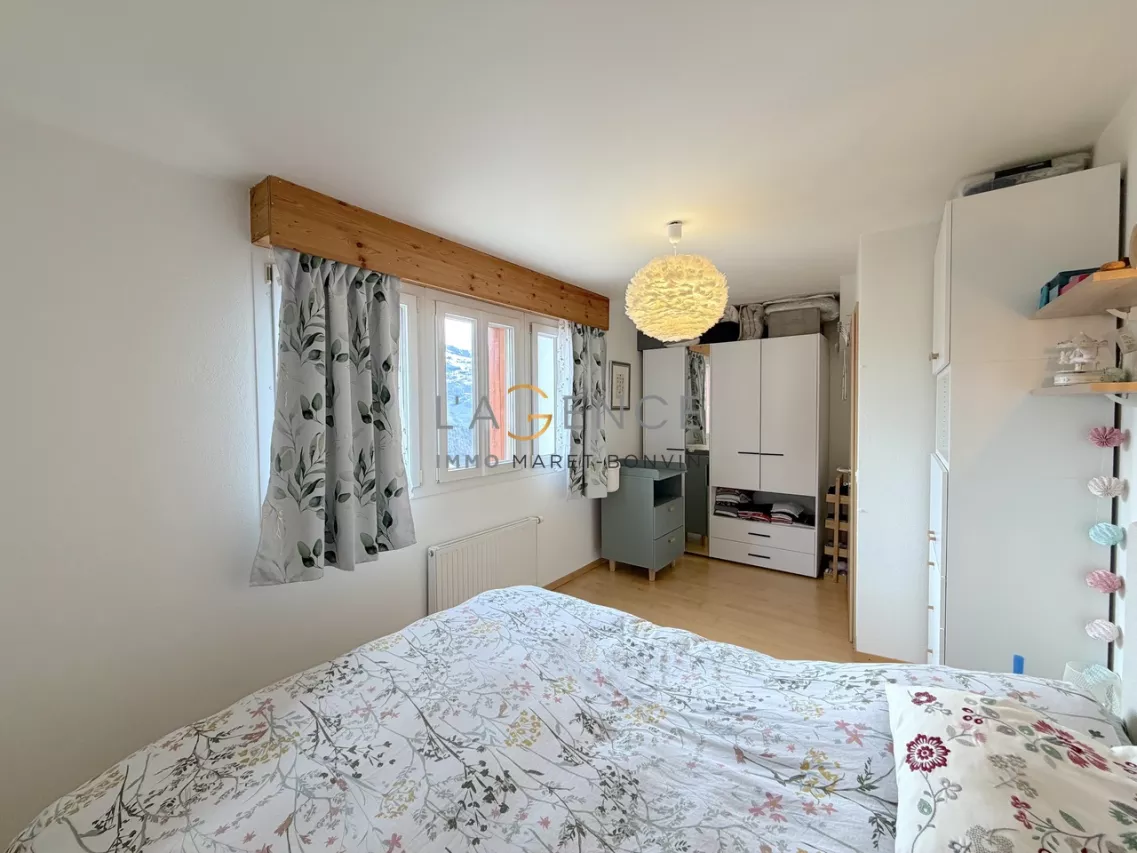 APPARTEMENT DE 4,5 PCES AVEC TERRASSE DE 9 M2