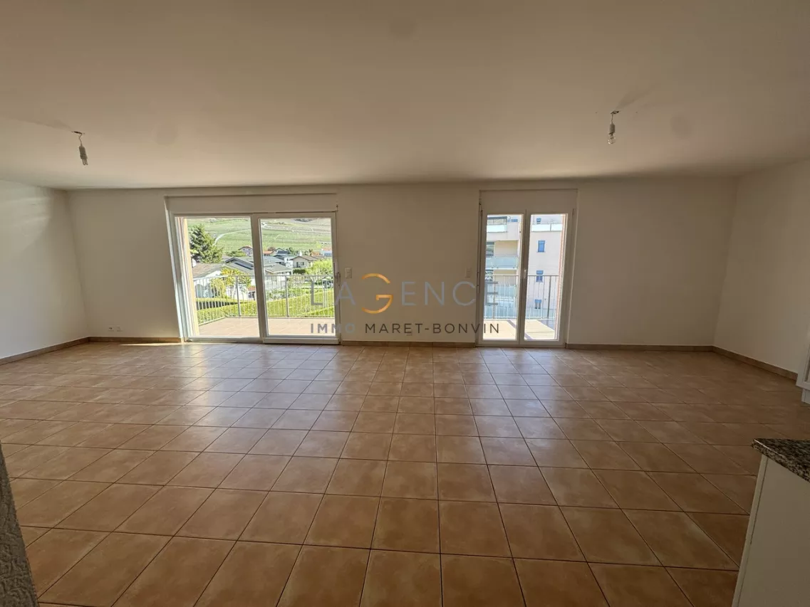 Grand et lumineux appartement de 4.5 pièces