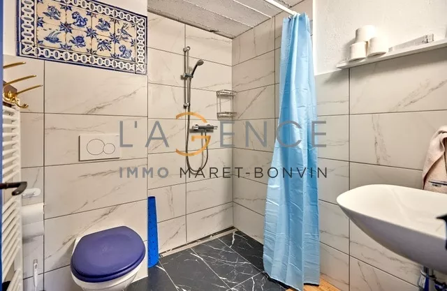 MAISON VILLAGEOISE DE CARACTERE A ST-GERMAIN ( SAVIESE )