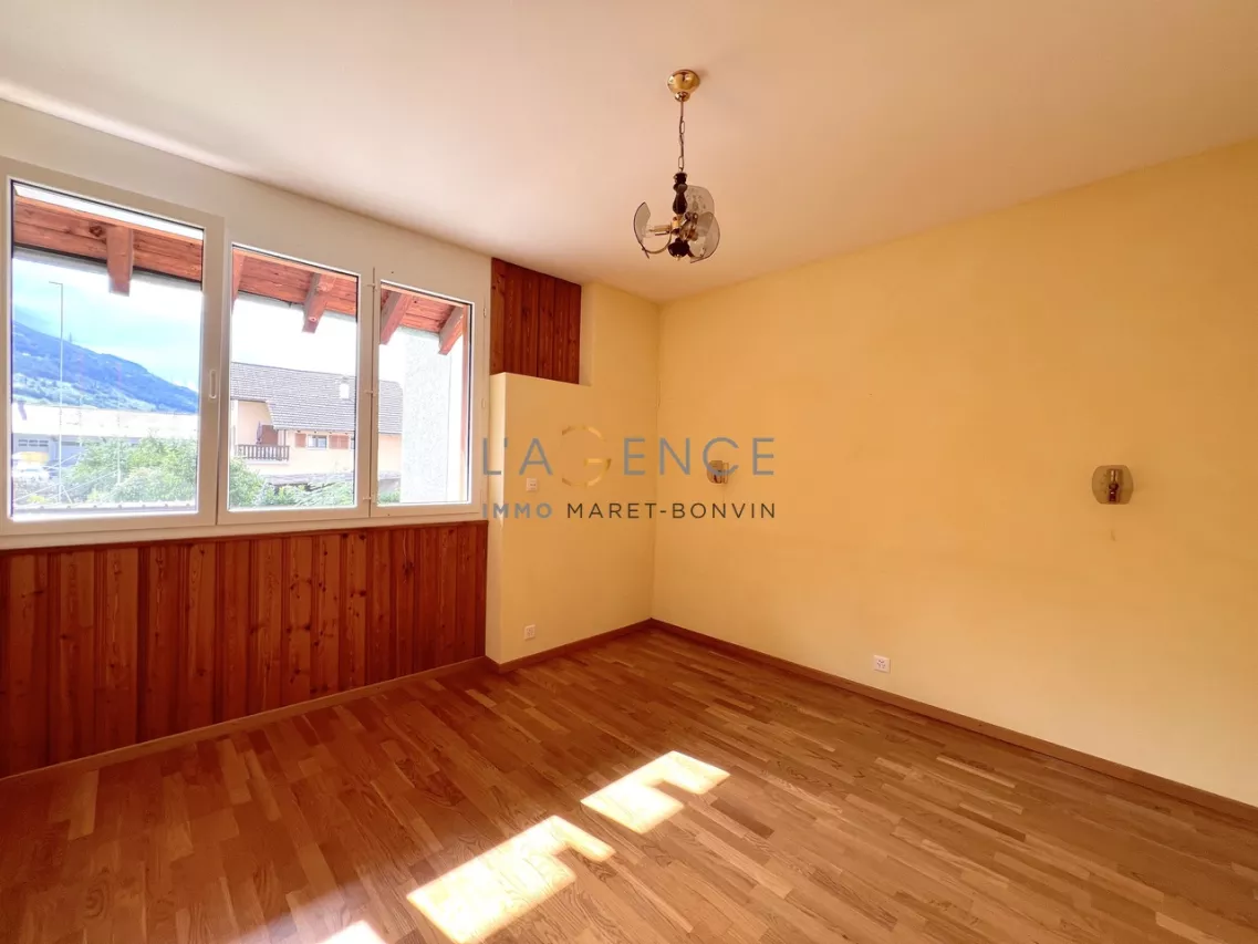 MAISON VILLAGEOISE RENOVE AVEC JARDIN DE 100M2