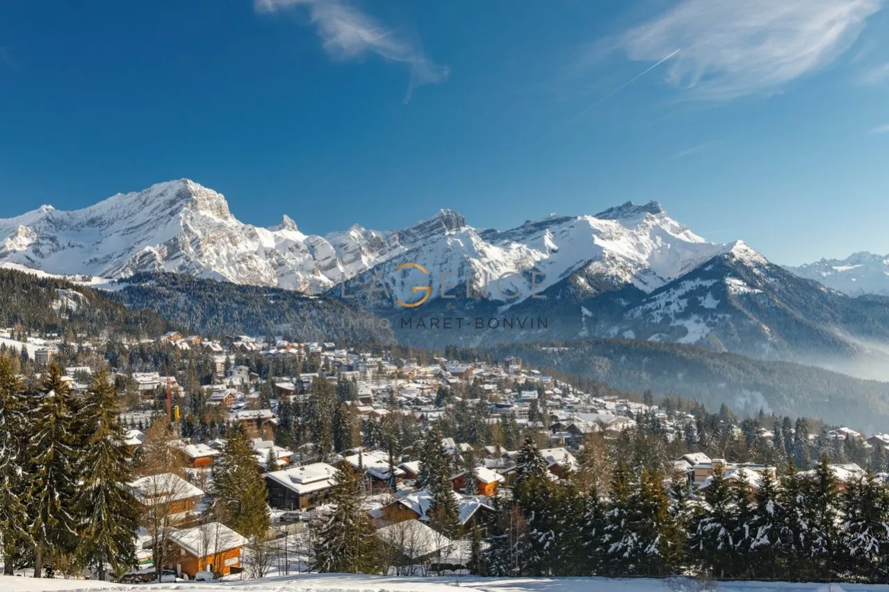 Terrain avec vue imprenable - Résidence secondaire autorisée