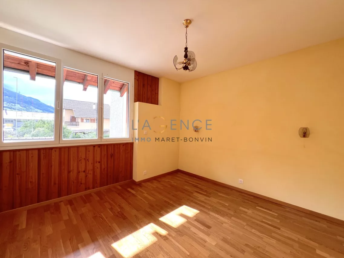MAISON VILLAGEOISE RENOVE AVEC JARDIN DE 100M2