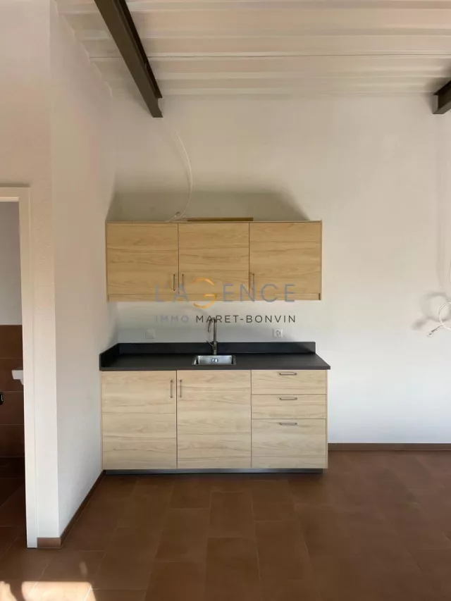 Local commercial de 50 m² idéalement situé à Savièse
