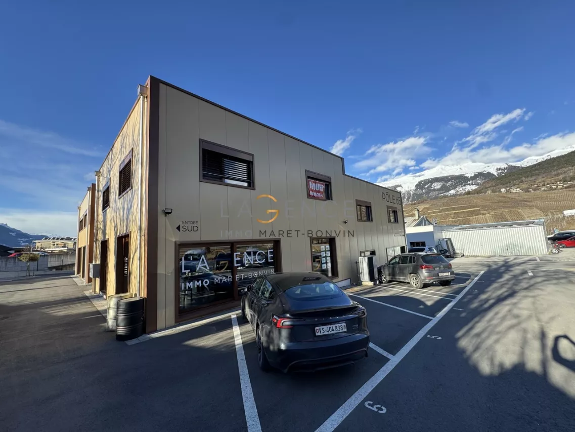 Local commercial de 50 m² idéalement situé à Savièse
