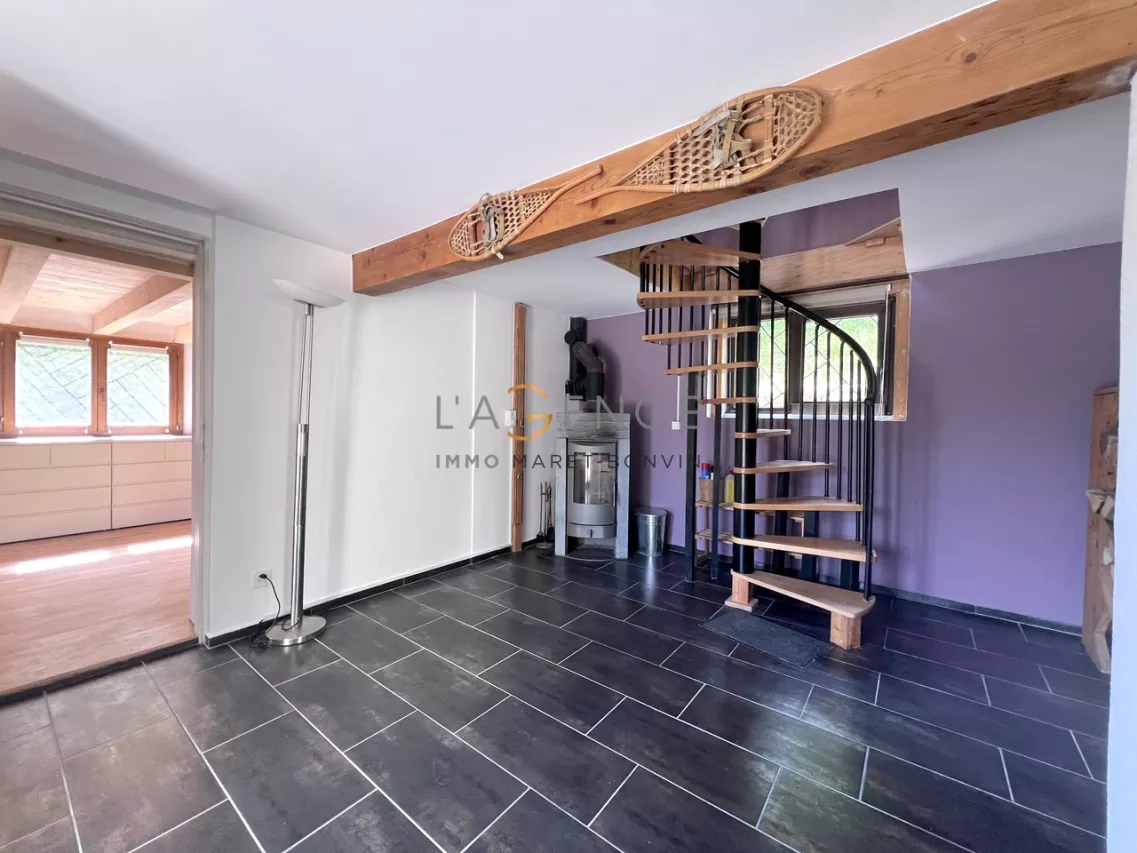 CHALET EN PLEINE NATURE DE 120 M2 SUR UN TERRAIN DE 1609M2