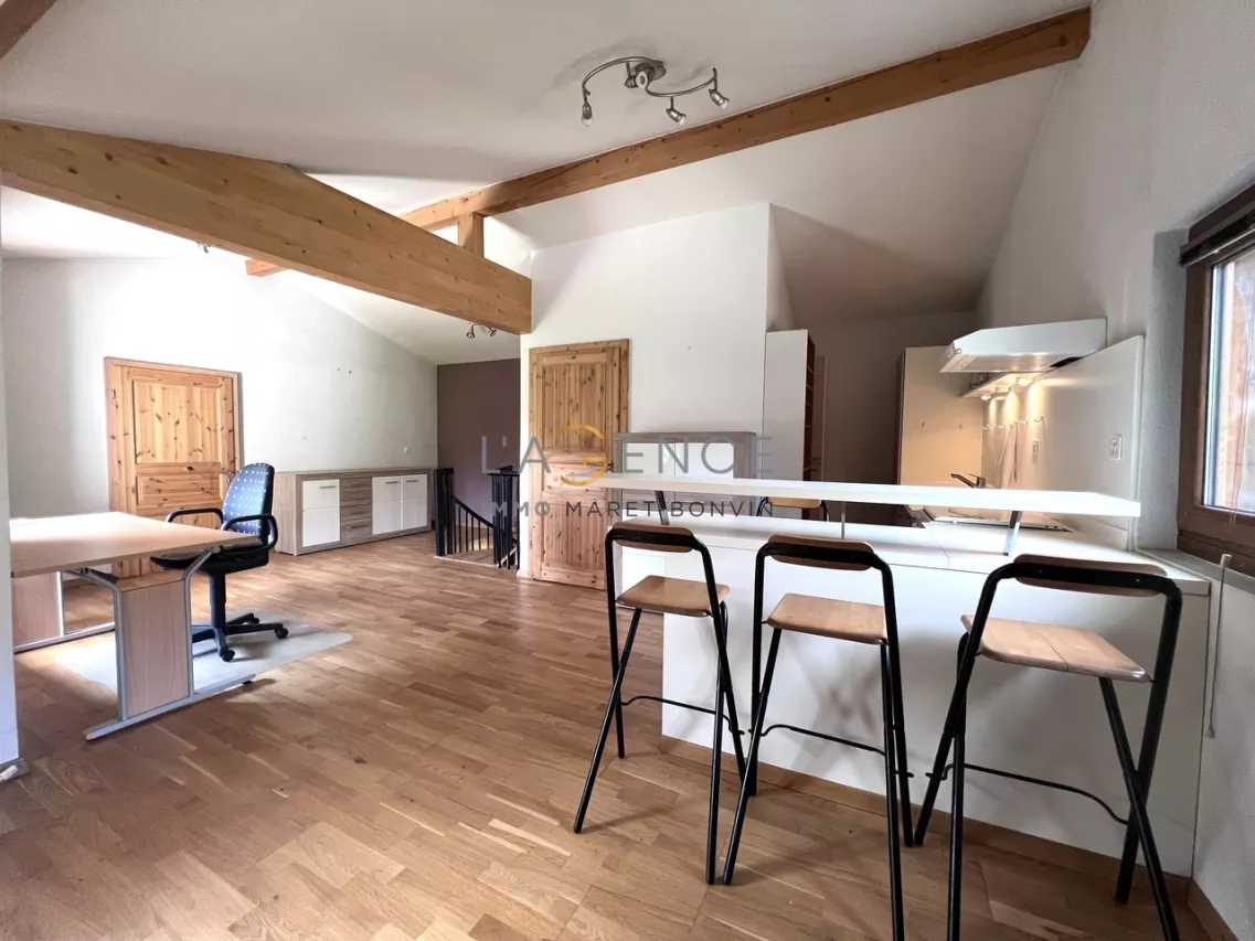 CHALET EN PLEINE NATURE DE 120 M2 SUR UN TERRAIN DE 1609M2