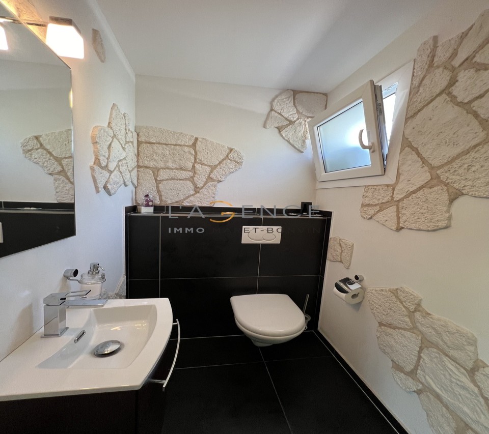 VETROZ - MAISON MITOYENNE DE 5,5 PCES